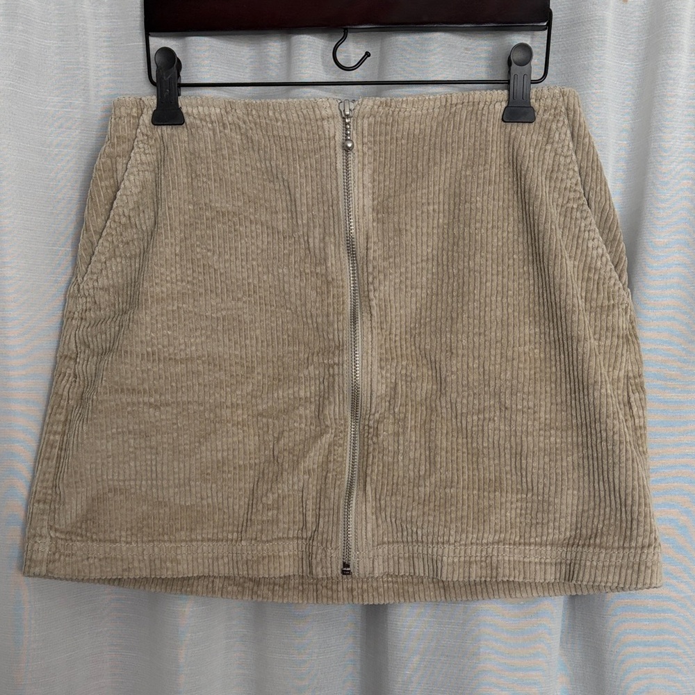 Obey Green/beigy Corduroy Zip-Front Mini Skirt - Sz 25